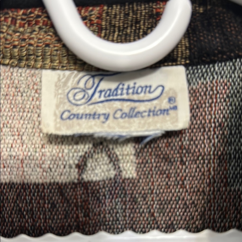 Green and Brown Bomber Jacket with Geometric Pattern size unknown 21.5x25 - Picture 3 of 3